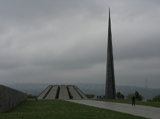 Премьер-министр Грузии посетил Мемориал жертвам Геноцида армян