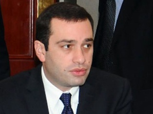 Глава Минобороны Грузии: Грузино-армянские отношения приоритетны для правительства