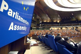 На летней сессии ПАСЕ президенту Армении хотят задать вопросы 26 парламентариев